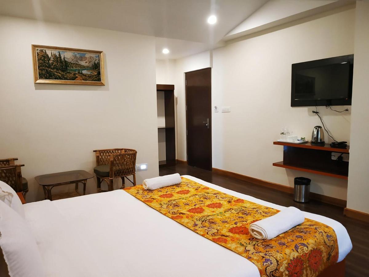 Muscatel Bellevue - Nxt To North Sikkim Taxi Stand Hotel Gangtok Exterior photo